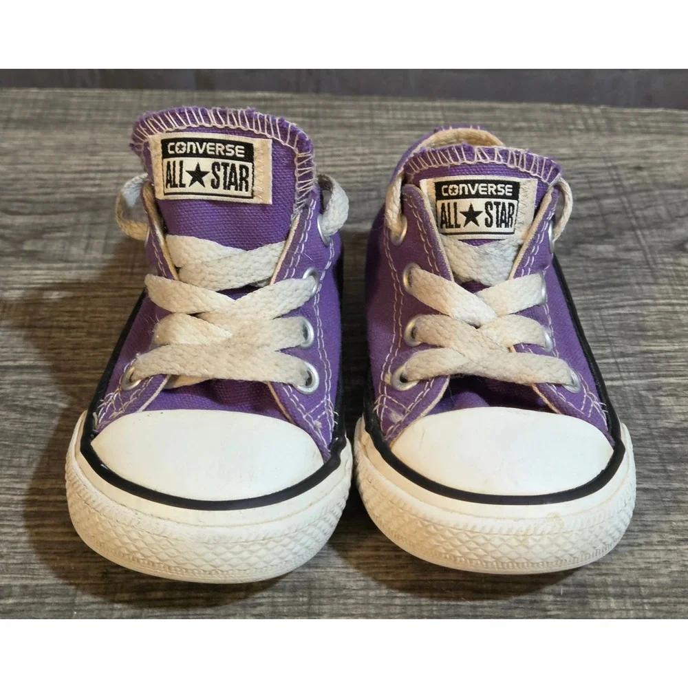 Converse Chuck Taylor All Star Lace Up Sneakers Infant Size 5 Purple